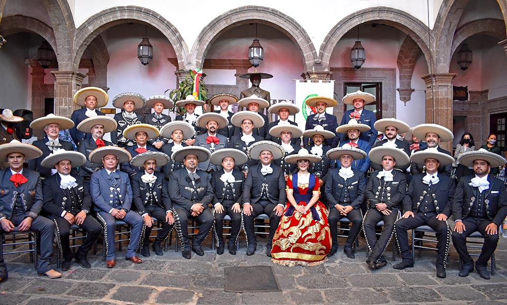 Integrantes del nuevo Consejo Directivo Nacional de la Federación Mexicana de Charrería para el periodo 2020-2024